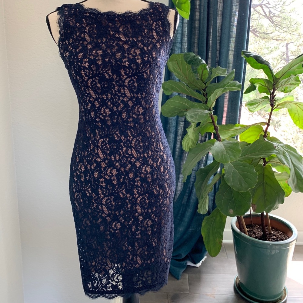 Navy lace formal dress excellent condition